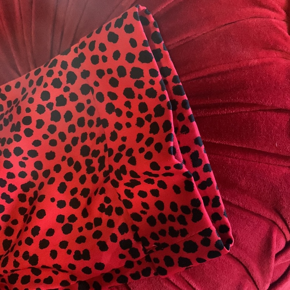 🌿3/$20 Dynamite Blouse with a cheetah print - Picture 3 of 9
